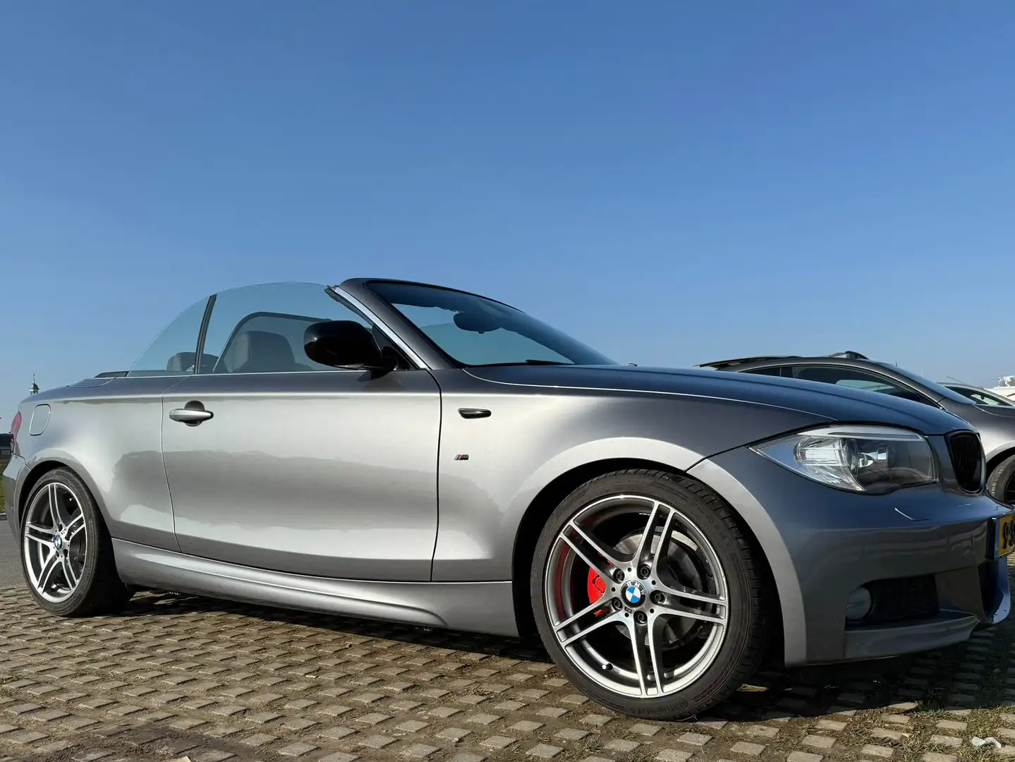 BMW 118 118i M Sport Edition Cabriolet Grijs - 1