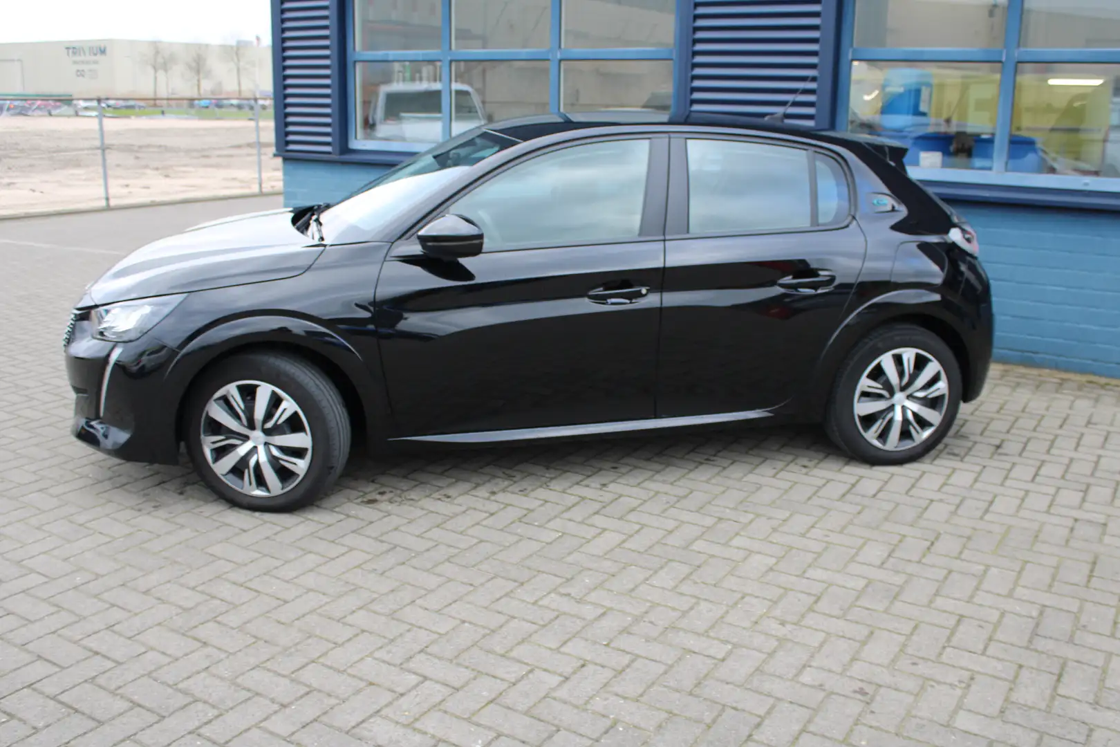 Peugeot e-208 EV Active Pack 50 kWh | Anti doorSlip Regeling | A Negro - 2