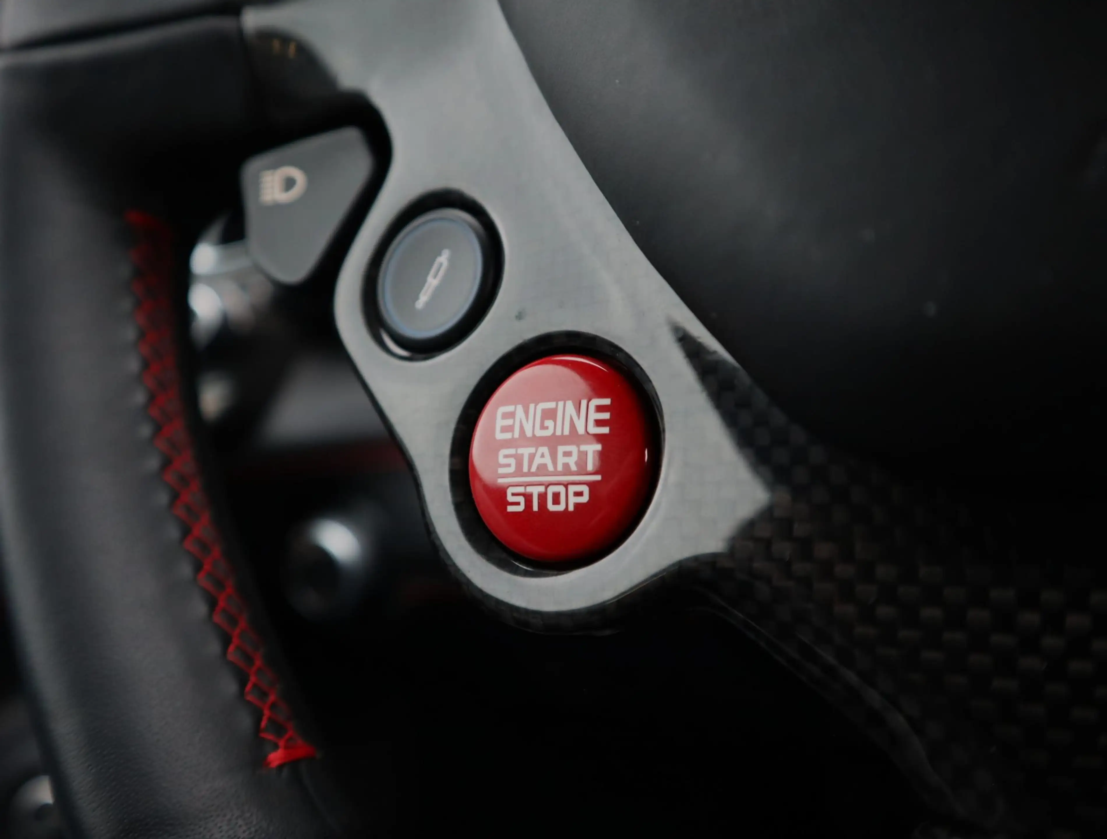Ferrari 488 3.9 GTB HELE | LED shift indicators | Carbon Stuur — photo 33