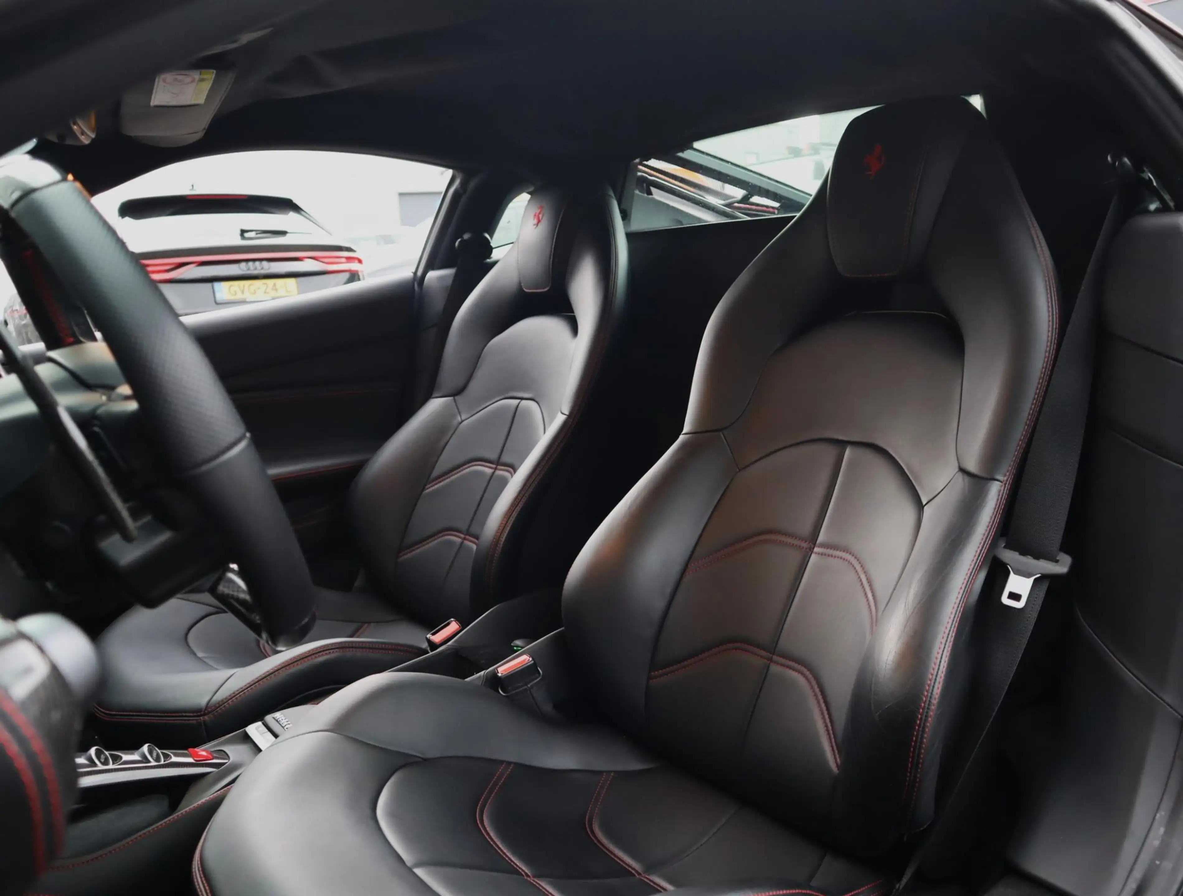 Ferrari 488 3.9 GTB HELE | LED shift indicators | Carbon Stuur — photo 18