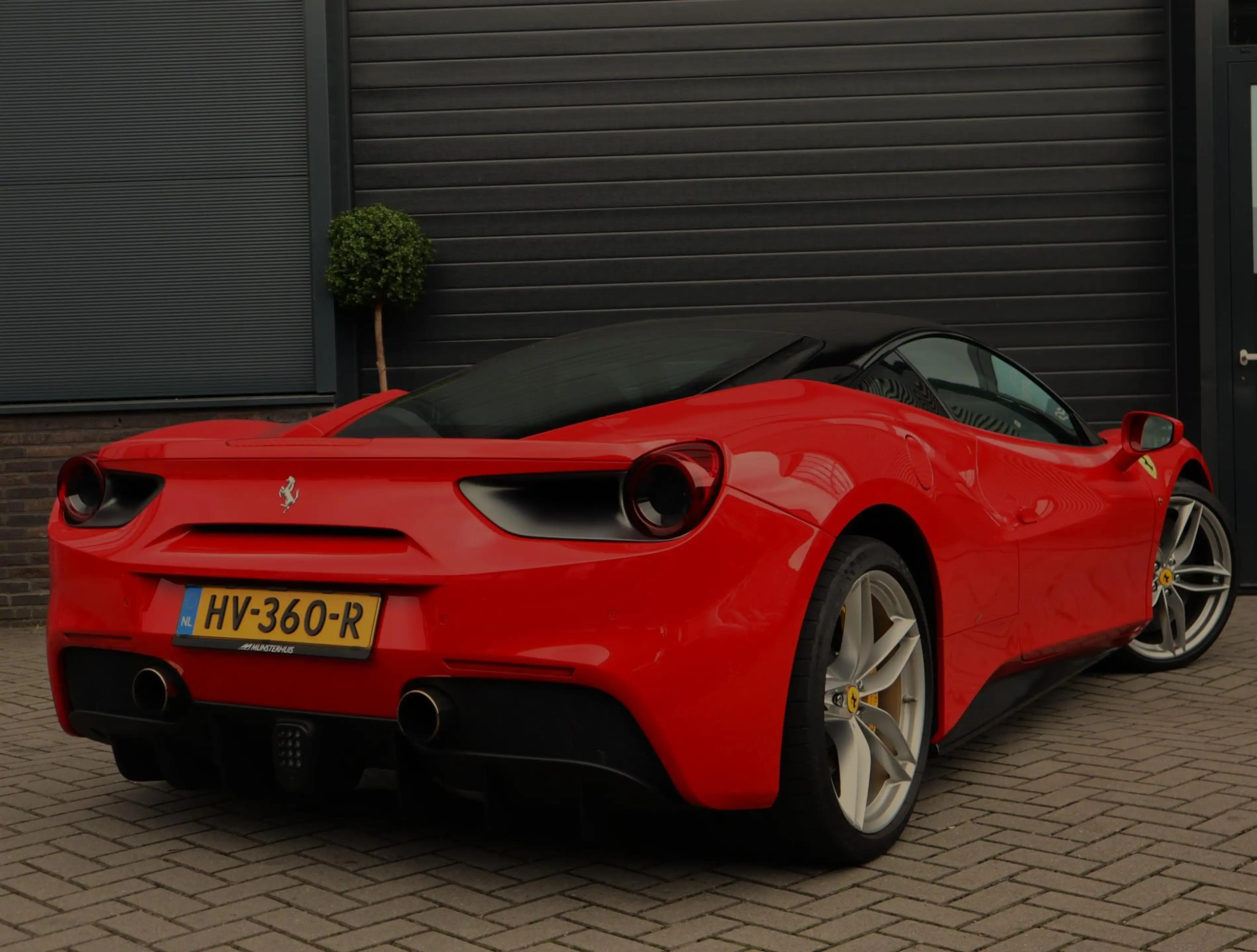 Ferrari 488 3.9 GTB HELE | LED shift indicators | Carbon Stuur — photo 2