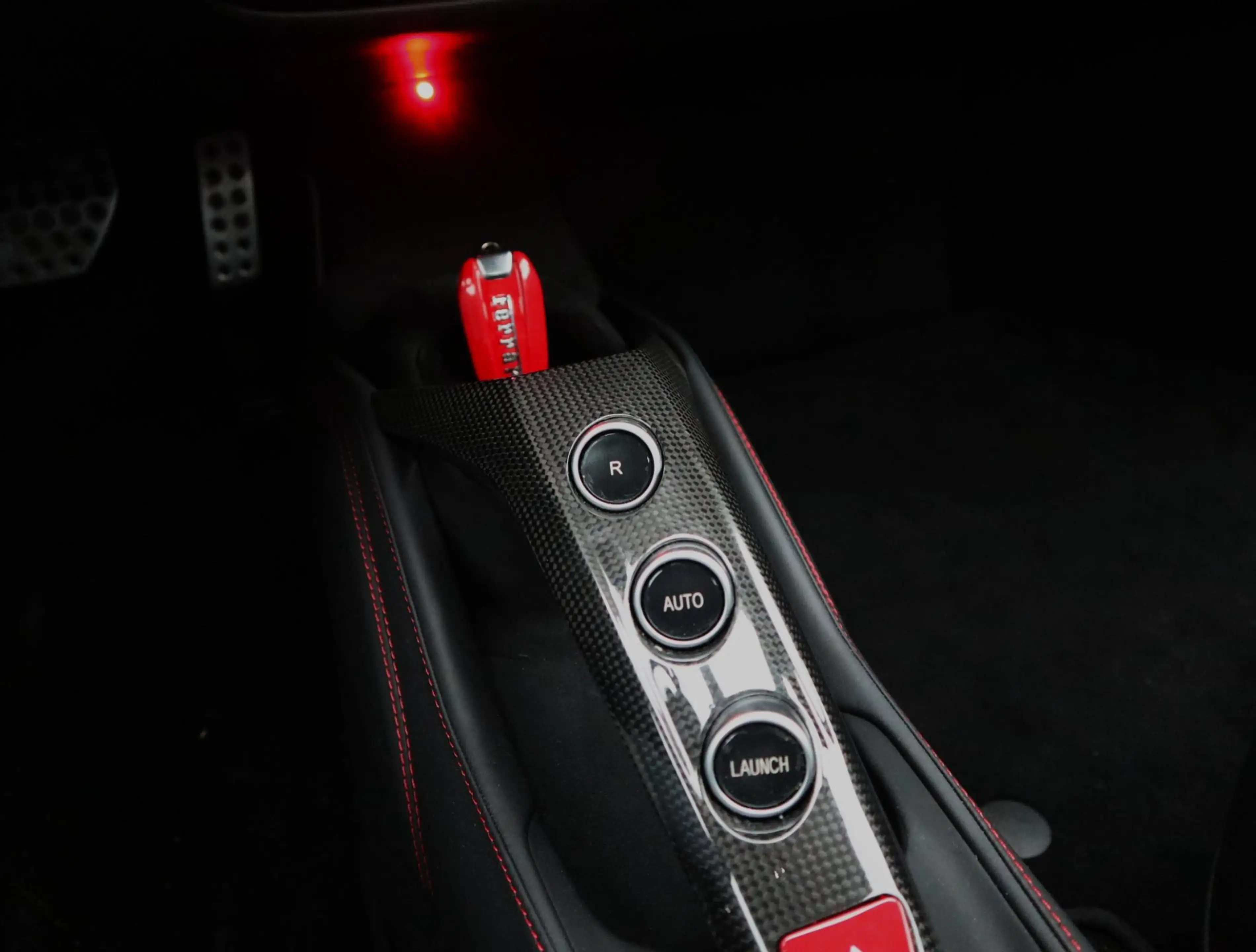 Ferrari 488 3.9 GTB HELE | LED shift indicators | Carbon Stuur — photo 44