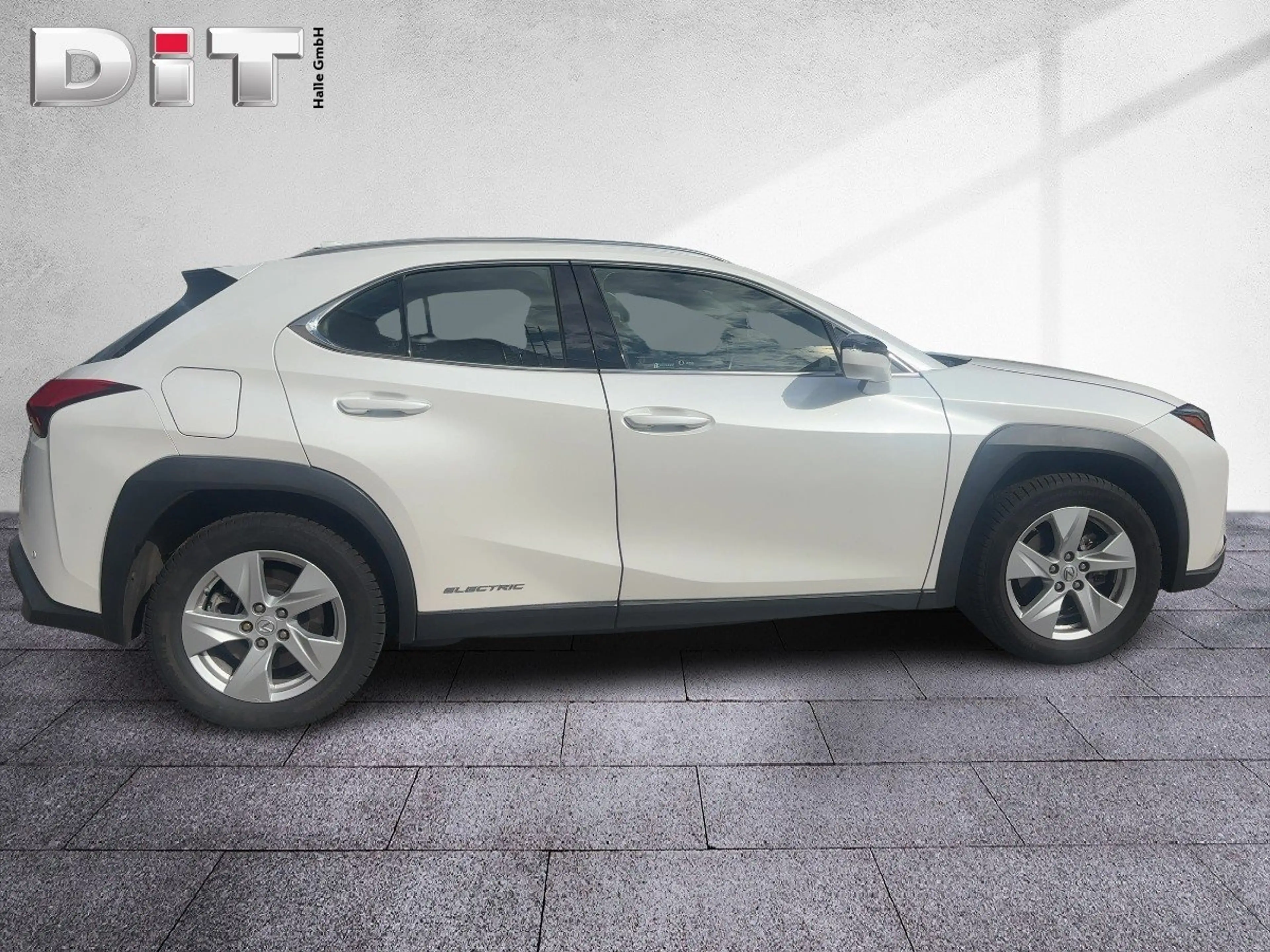 Lexus UX 300e UX 300 e 300e Executive AppleCarPlay Size klimati — photo 7