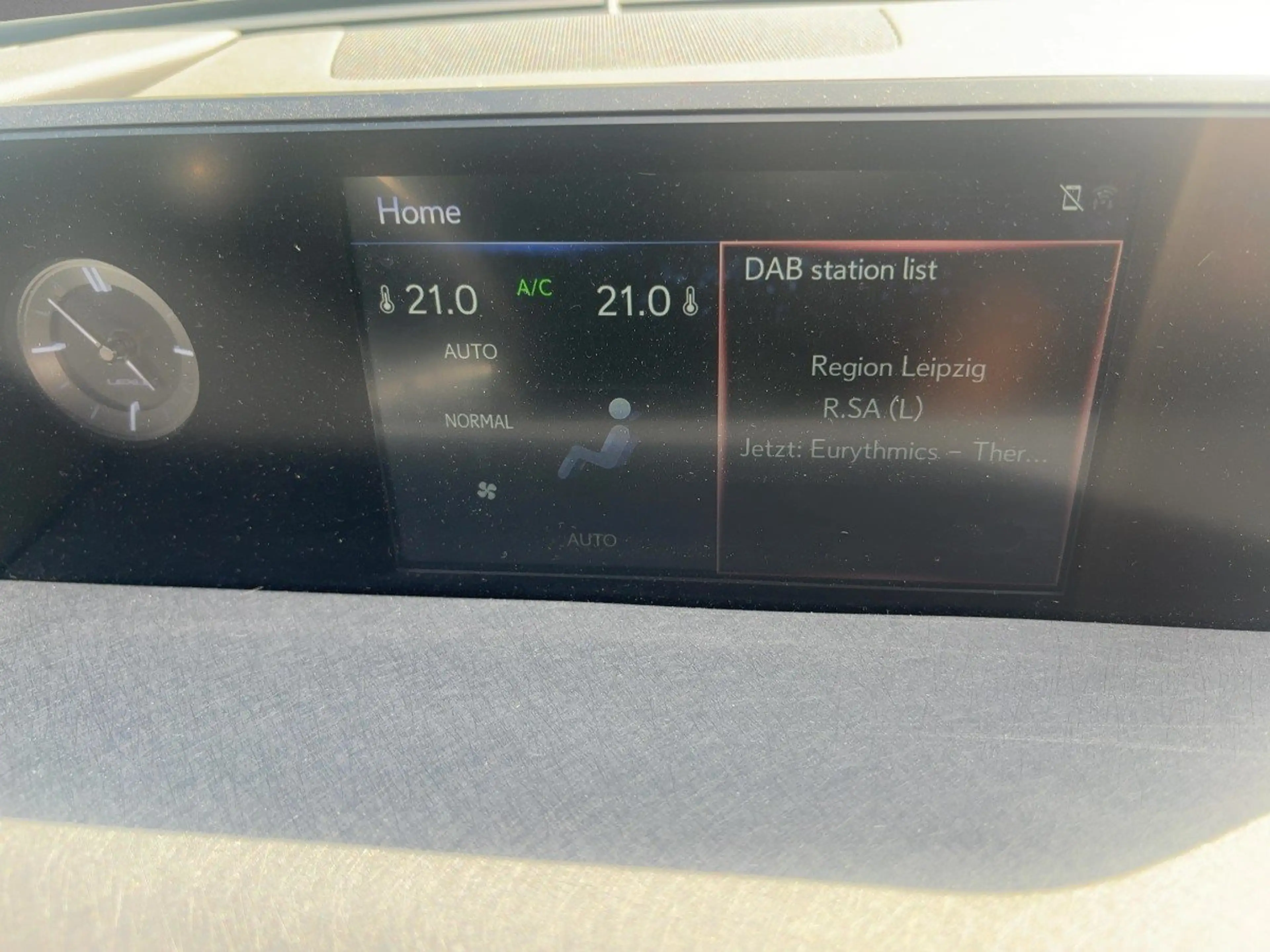 Lexus UX 300e UX 300 e 300e Executive AppleCarPlay Size klimati — photo 12