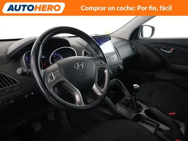 Hyundai ix35 view 12