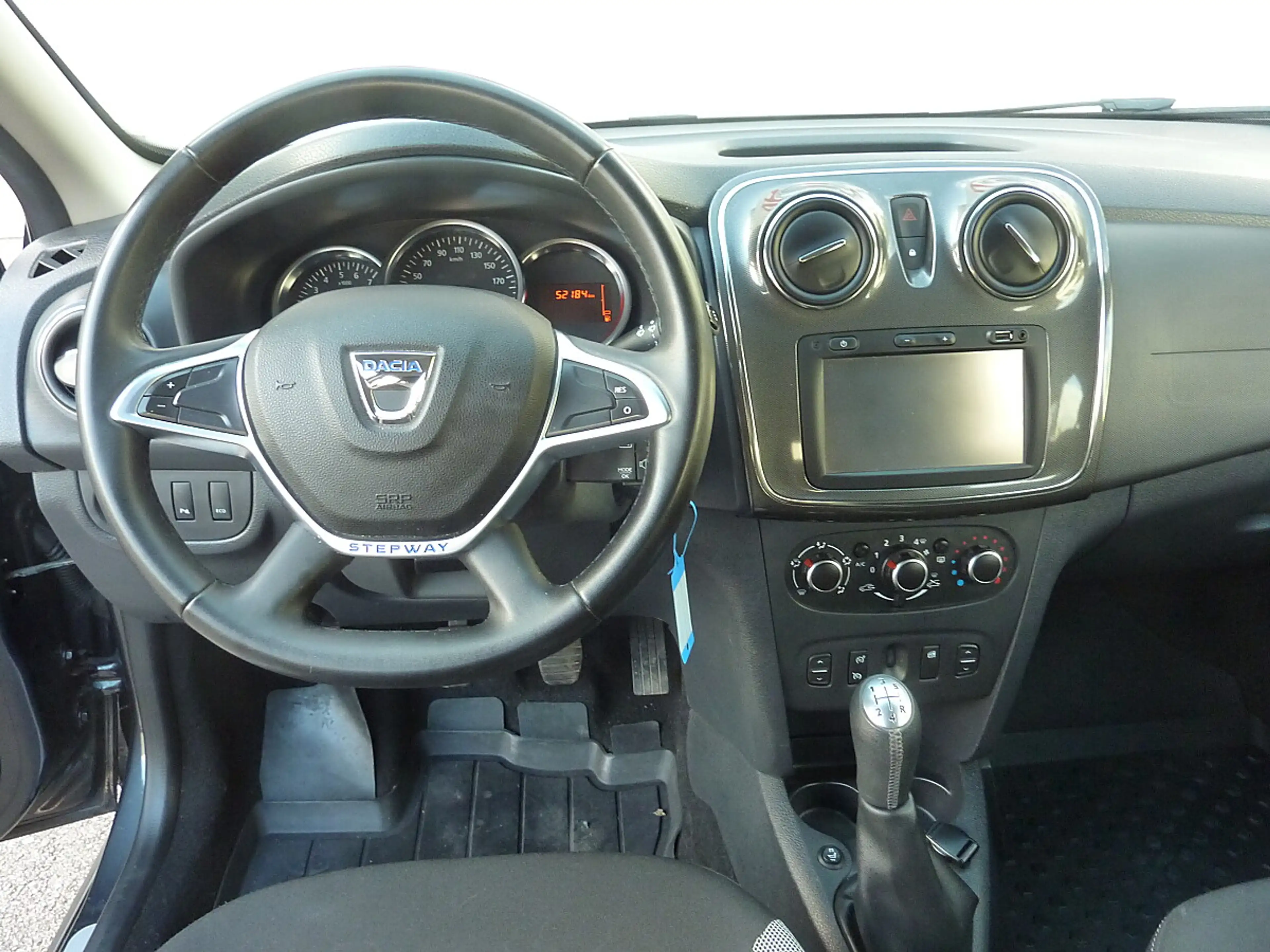 Dacia Logan MCV Stepway TCe 90 S&S — photo 8