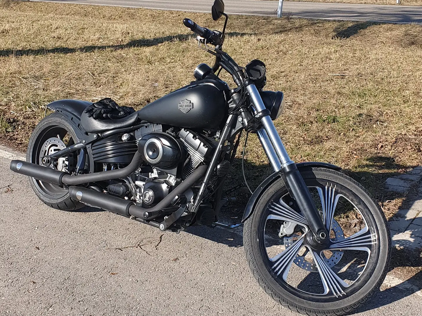 Harley-Davidson Rocker C FXCW (ohne C) Custom Umbau Negru - 1