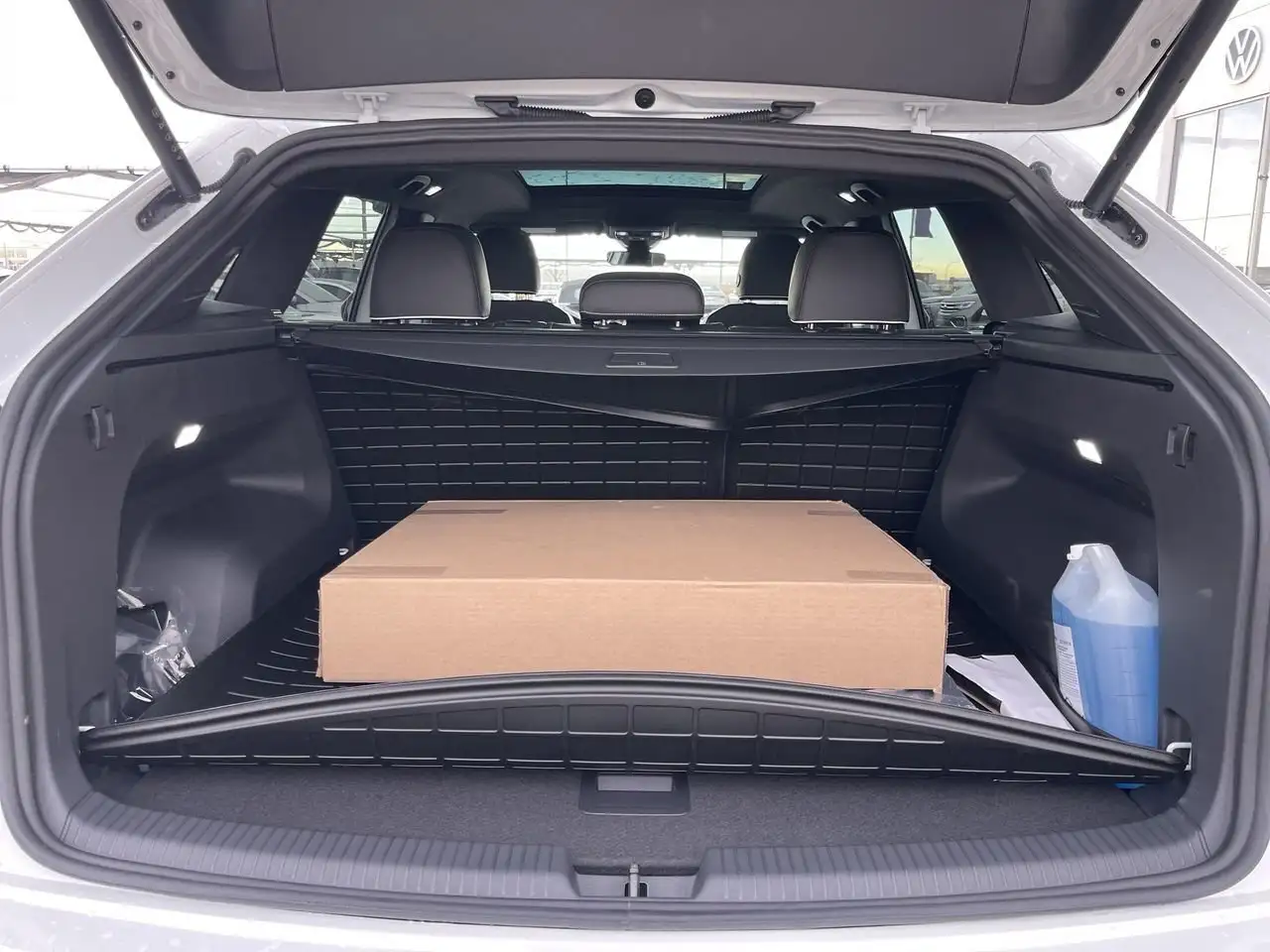 Volkswagen Atlas photo Volkswagen Atlas
