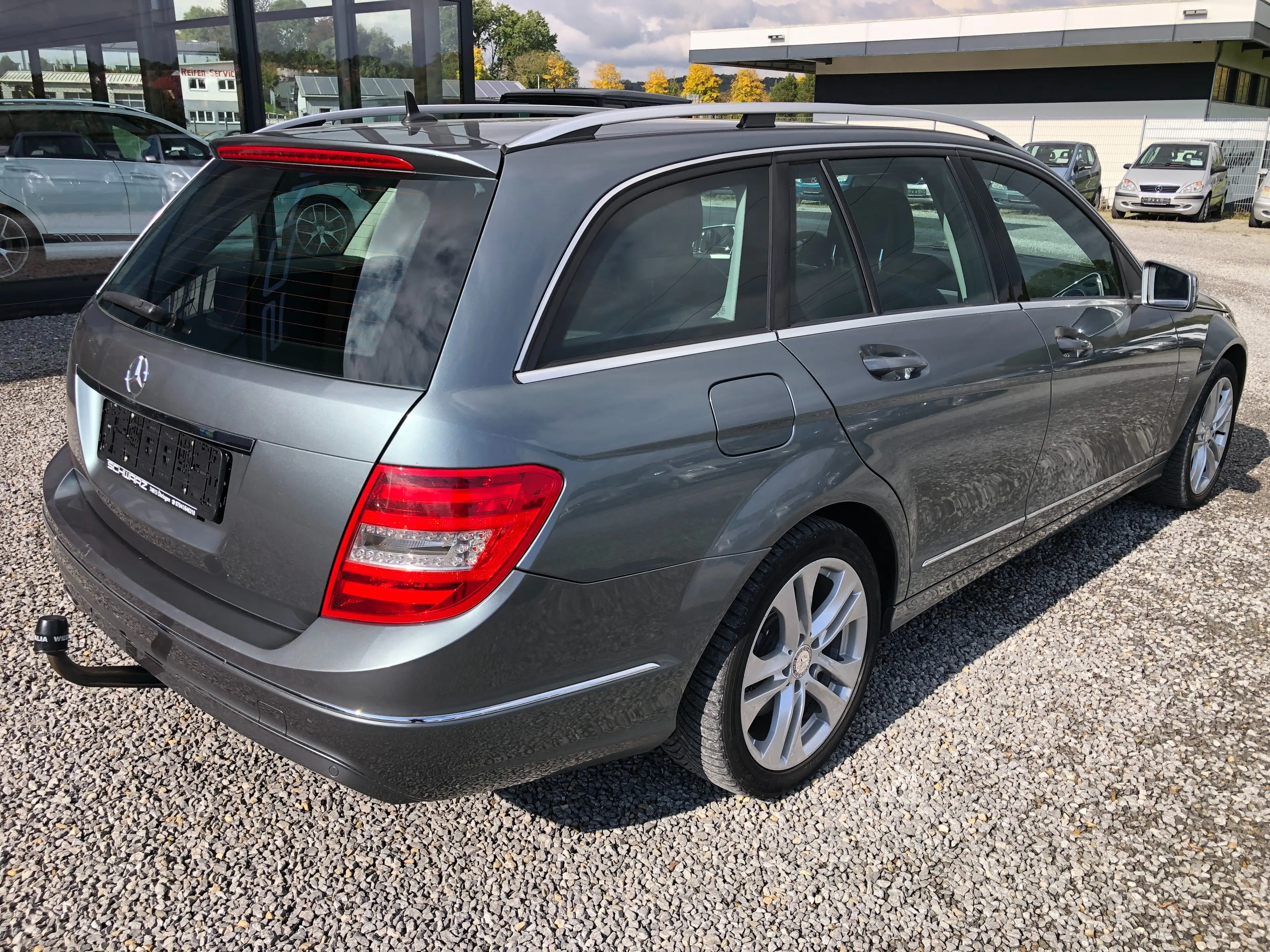 Mercedes-Benz C 250 CDI T BlueEFFICIENCY*AHK*Bi-Xenon*COMAND*3.Hand* — photo 5