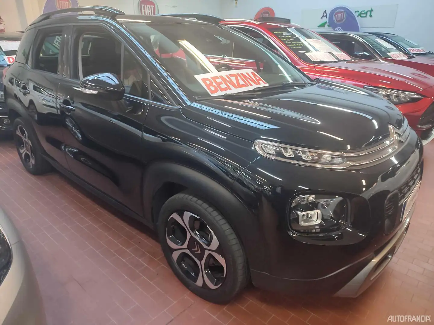 Citroen C3 AIRCROSS - 1.2 PURETECH 110CV SHINE Negru - 2
