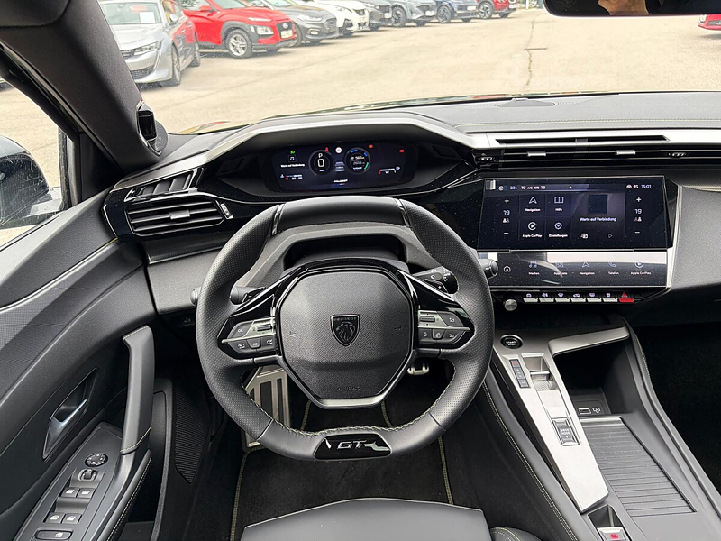 Peugeot 408 Hybrid 145 e-DCS6 GT Exclusive — photo 11