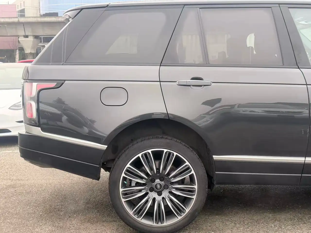 Land Rover Range Rover снимка Land Rover Range Rover