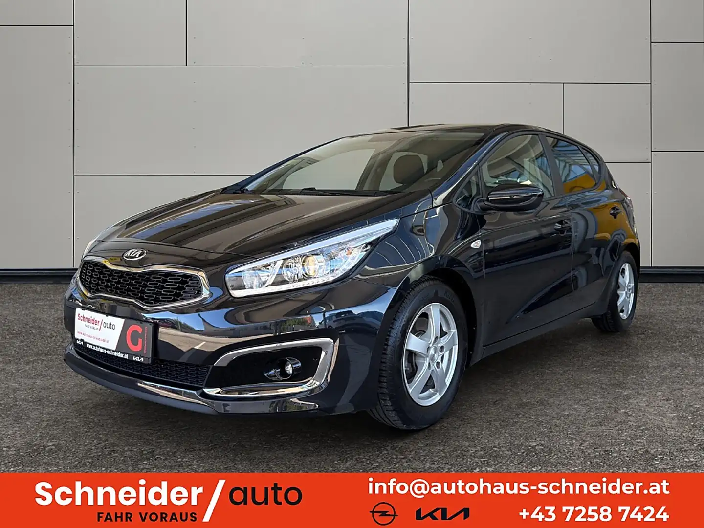 Kia Ceed / cee'd cee'd 1,0 TGDI ISG Titan mit Winter-Paket Schwarz - 1