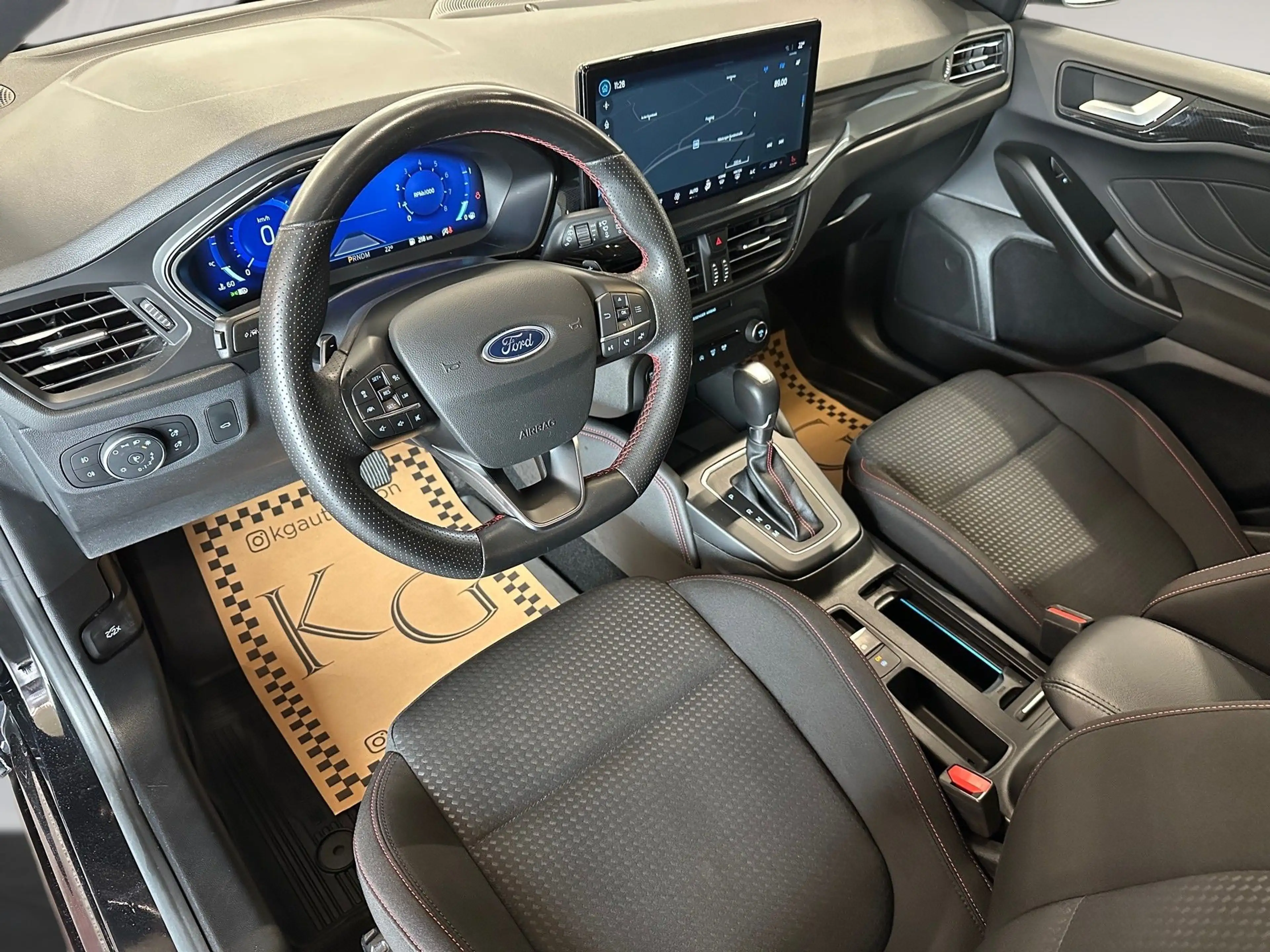 Ford Focus Turnier 1,0 EcoBoost ST-Line X ab ca. 171€ monatl — photo 14