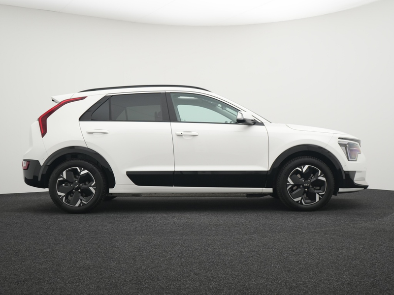 Kia e-Niro EV ExecutiveLine 64.8 kWh | schuifdak | Leder | Pr — photo 13