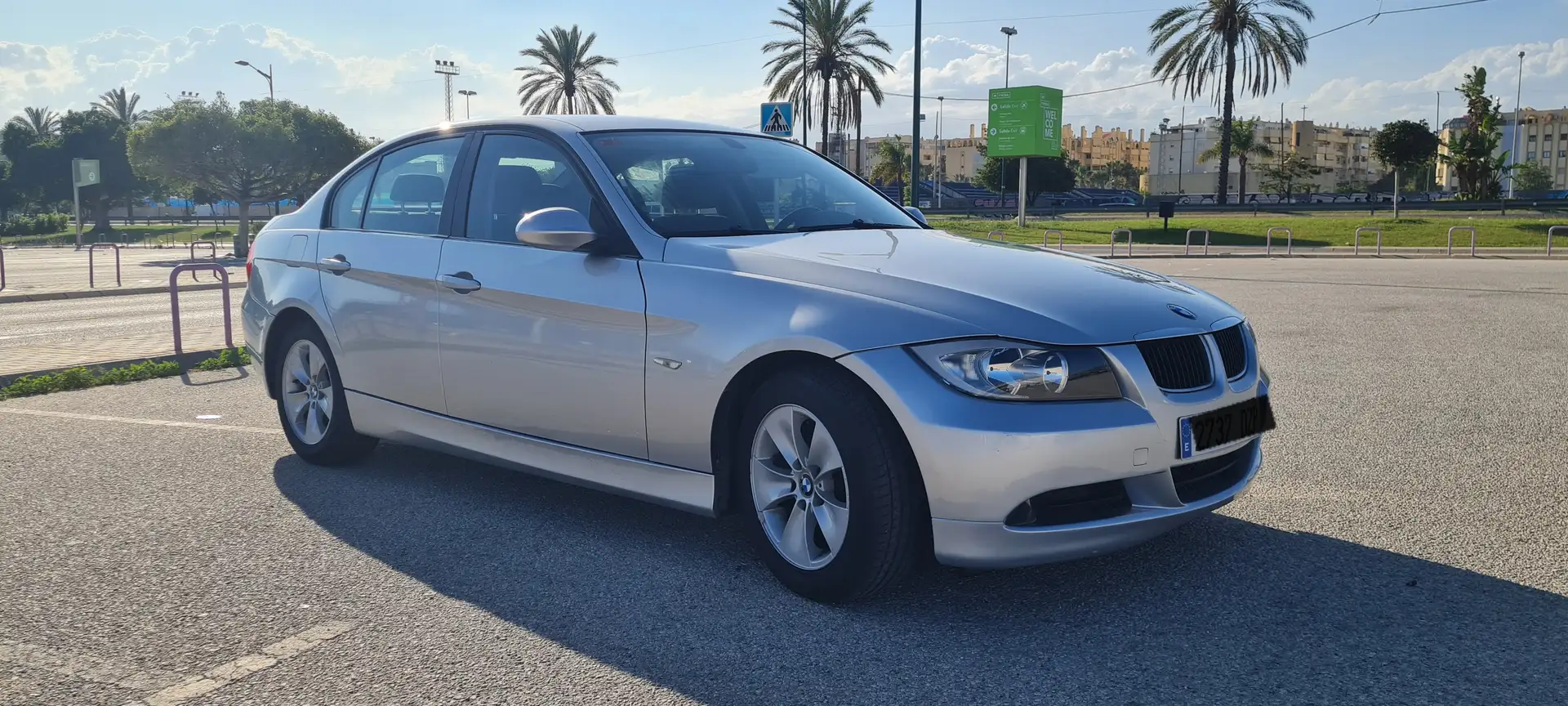 BMW 320 320i Touring Plateado - 1