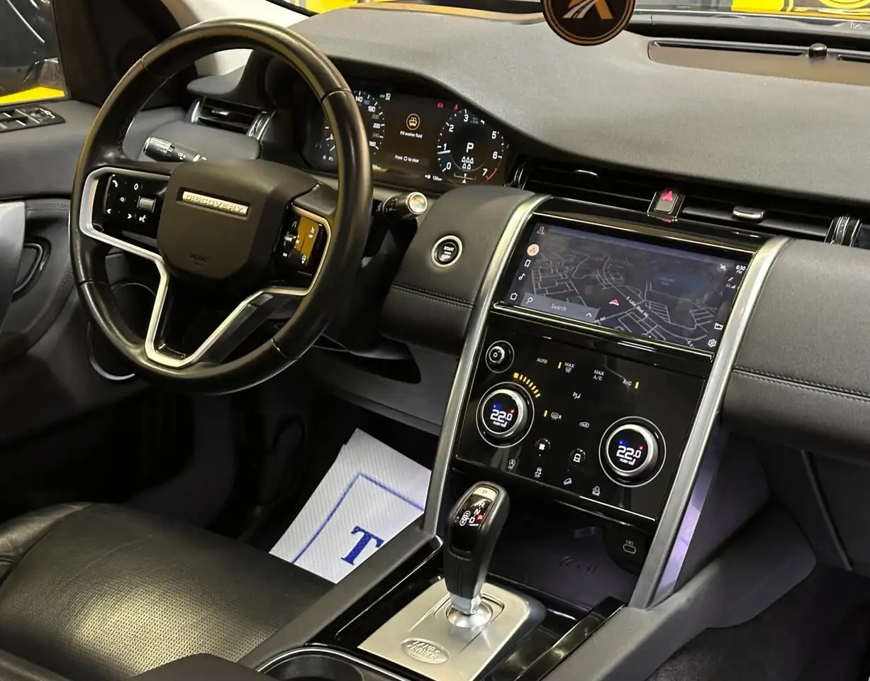 Land Rover Discovery Sport снимка Land Rover Discovery Sport