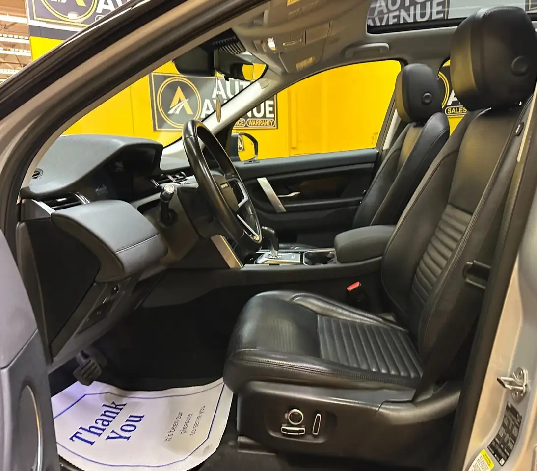 Land Rover Discovery Sport снимка Land Rover Discovery Sport
