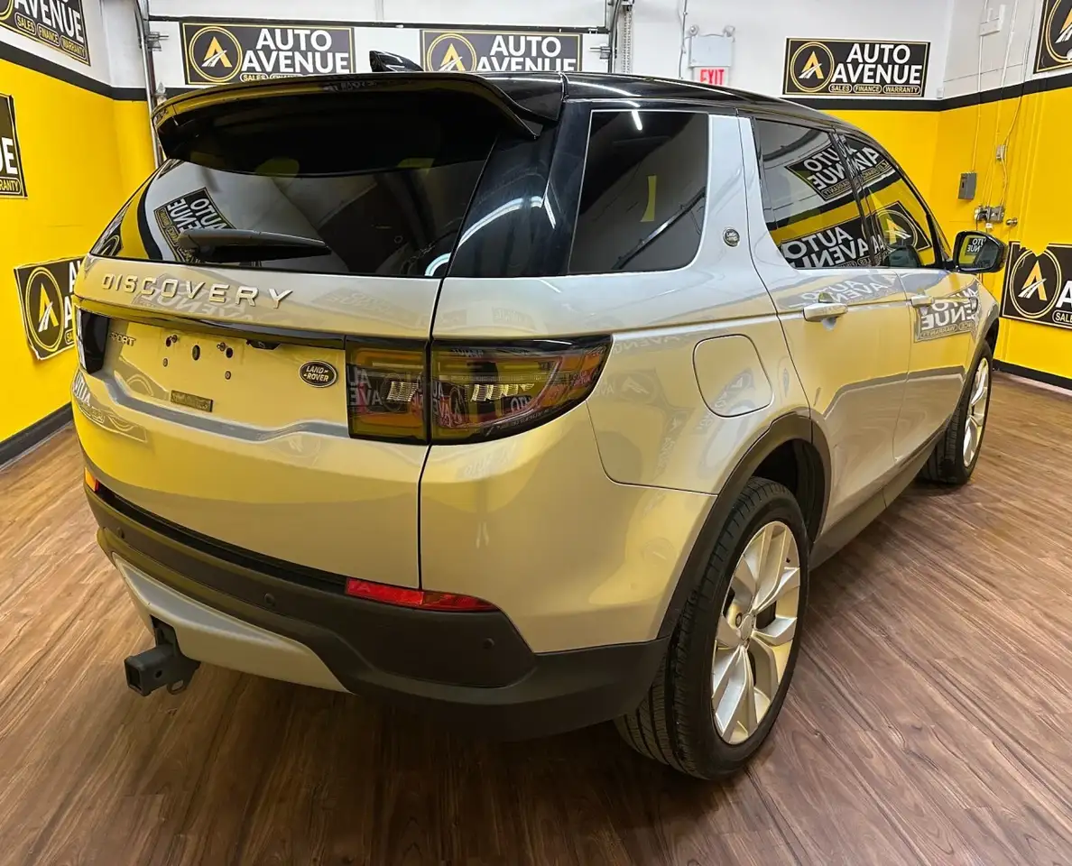 Land Rover Discovery Sport снимка Land Rover Discovery Sport