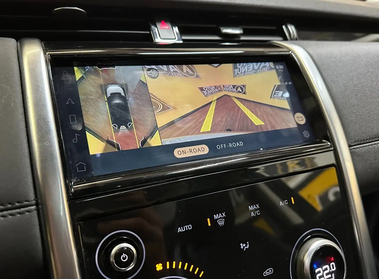 Land Rover Discovery Sport снимка Land Rover Discovery Sport