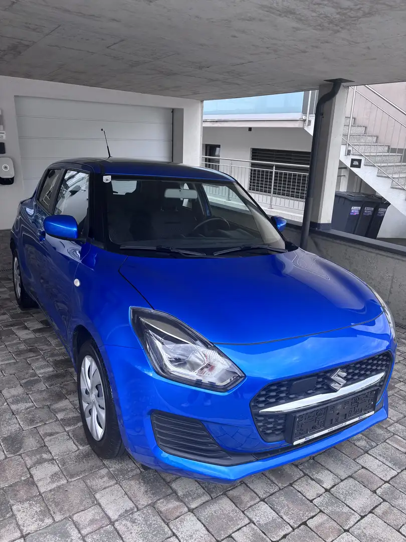 Suzuki Swift 1,2 Hybrid DualJet Clear - 1