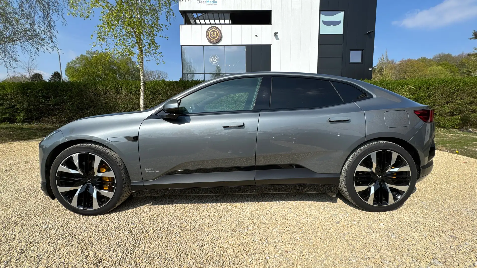 Polestar 4 100 kWh Long Range Dual Motor Grijs - 2