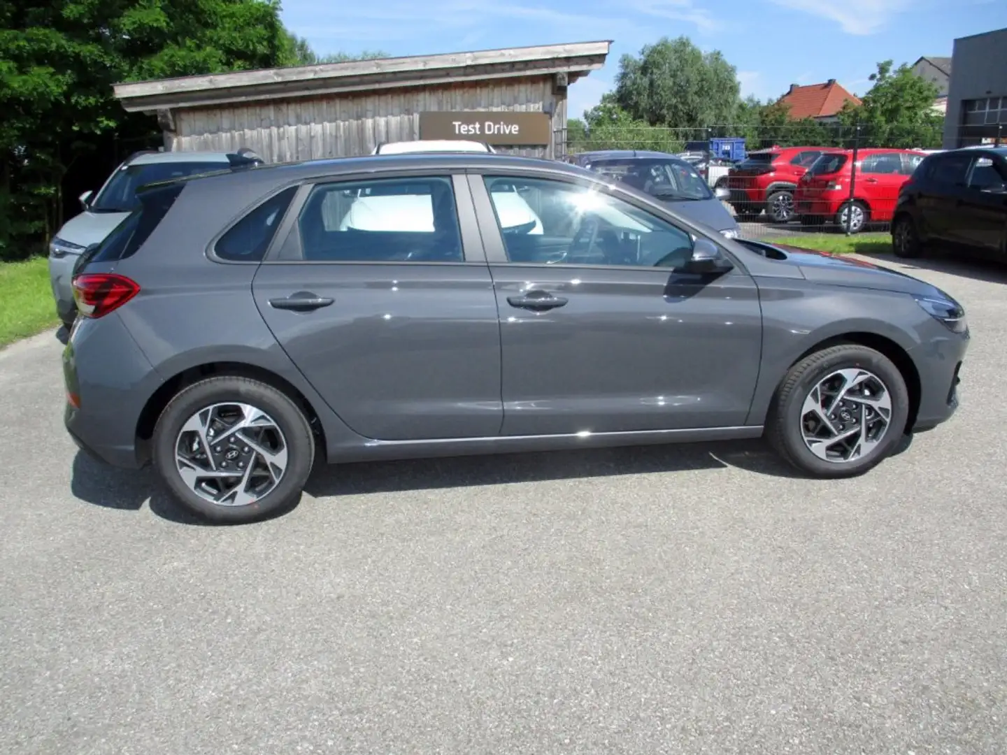 Hyundai i30 - PD GO 1.5 DPI c5bg1 Grau - 2