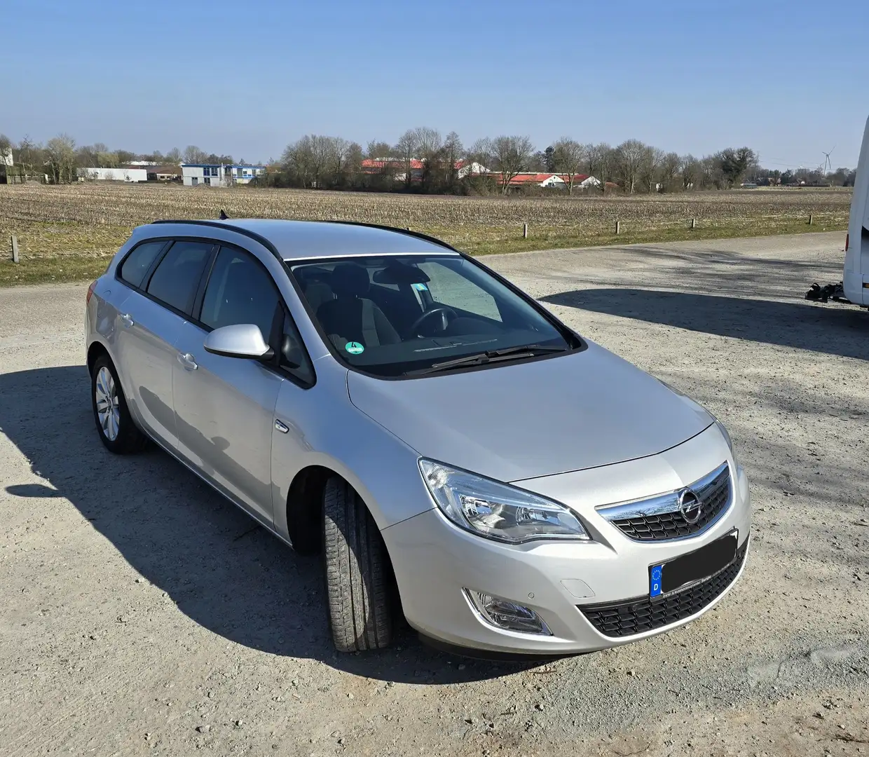 Opel Astra Design Edition Silber - 2