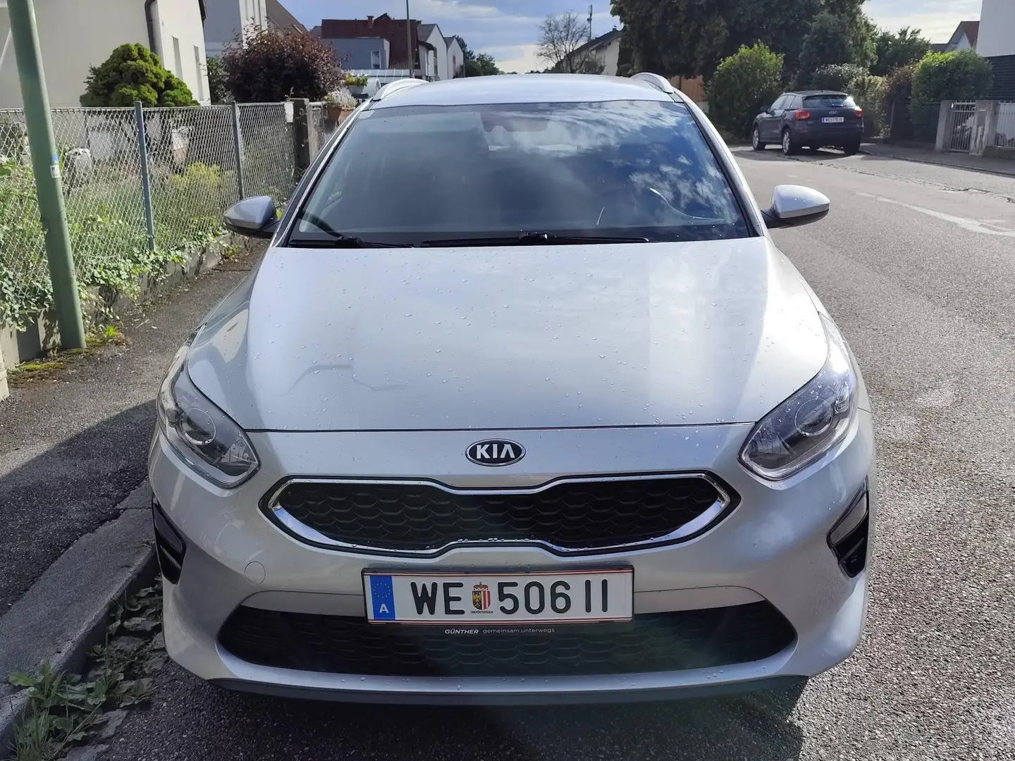 Kia Ceed SW / cee'd SW ceed SW 1,6 CRDi SCR ISG Silber Silber Silber - 1