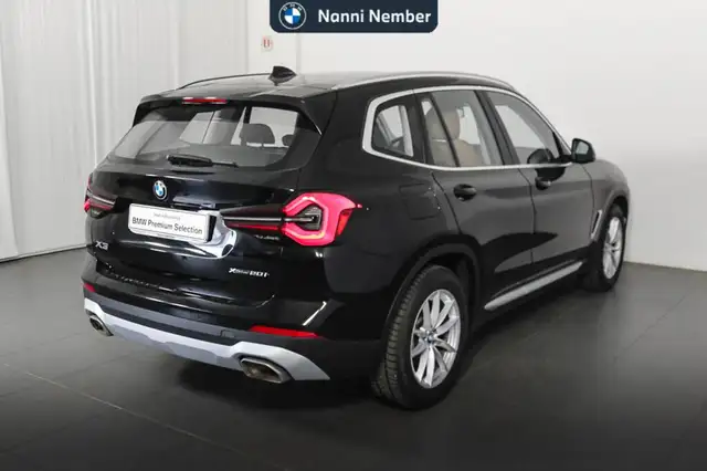 BMW X3 view 3