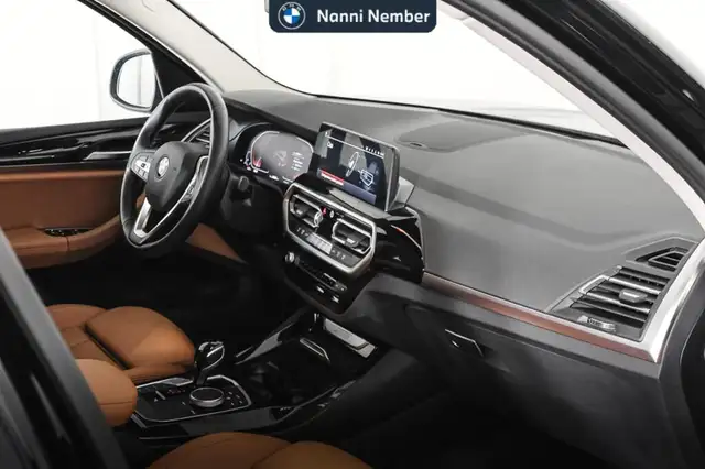 BMW X3 view 7