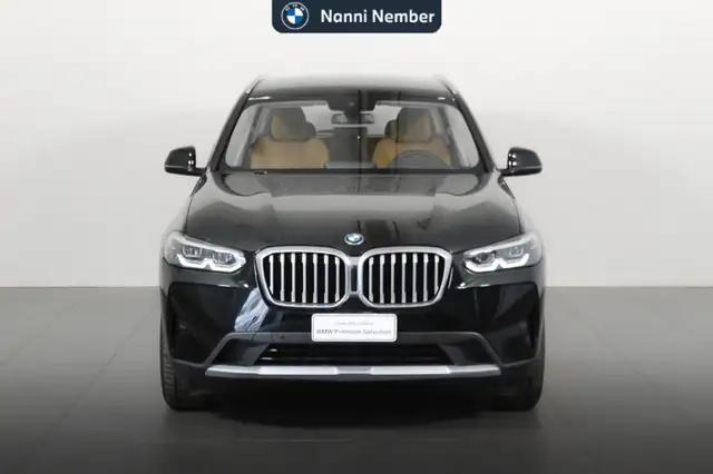 BMW X3 view 2