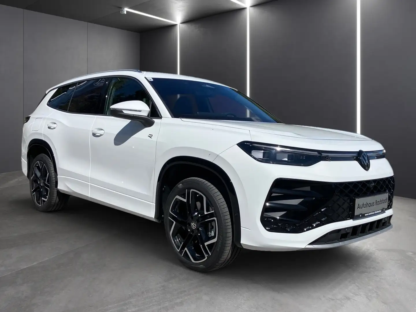 Volkswagen Tayron 2.0 TDI 142 kW 4Motion R-Line Weiß - 2