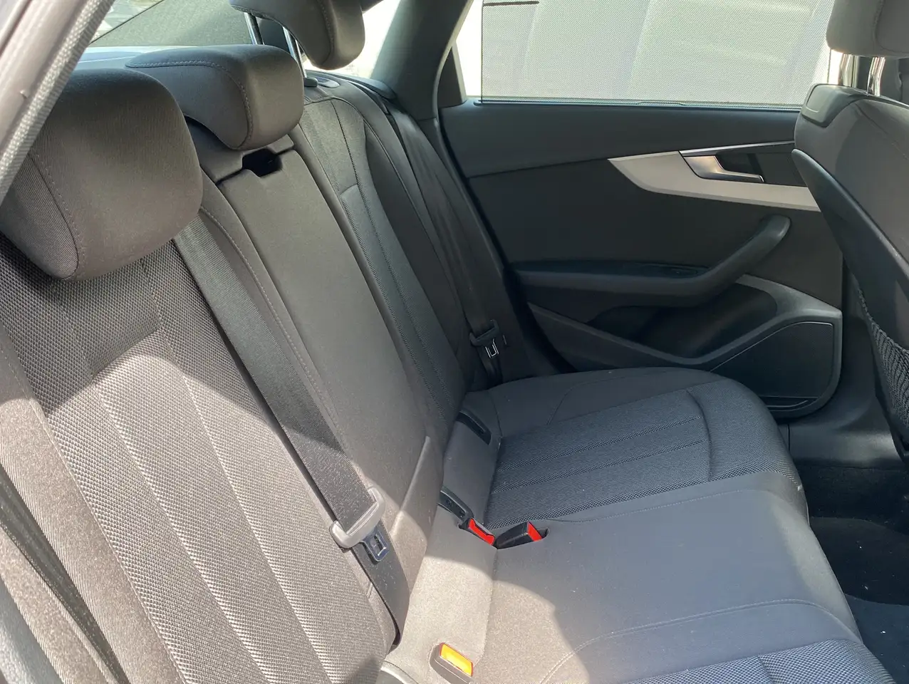 Audi A4 40 TFSI S line S Tronic*KeyGo*Navi+*Kamera, миниатюра 10