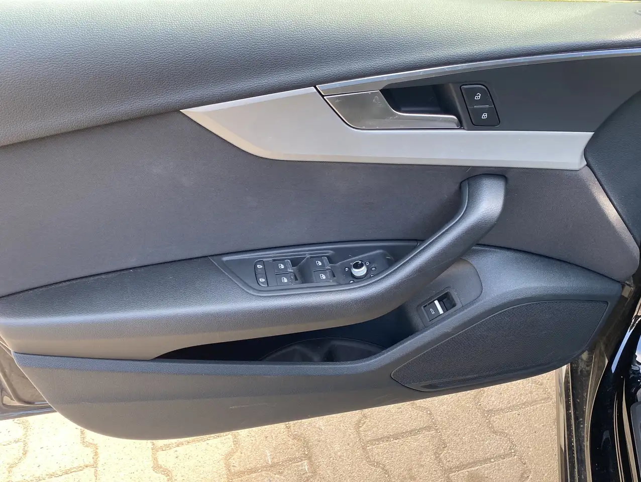 Audi A4 40 TFSI S line S Tronic*KeyGo*Navi+*Kamera, миниатюра 7