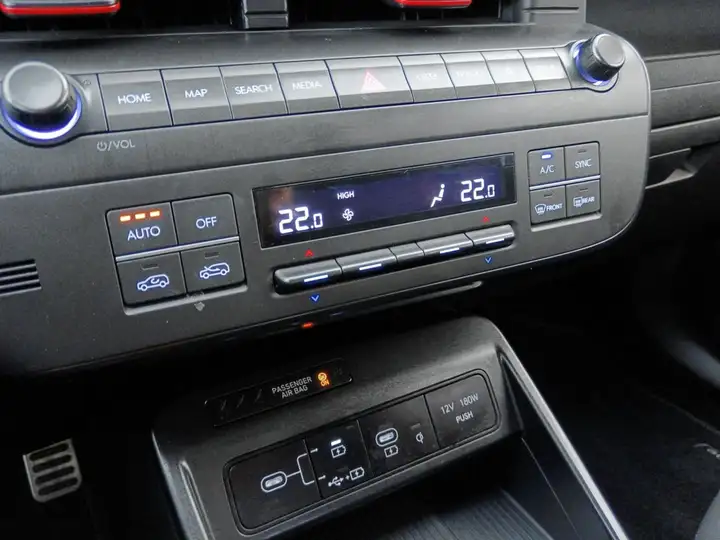 Hyundai Kona 2024, foto 21