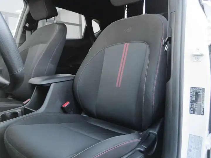 Hyundai Kona 2024, foto 22