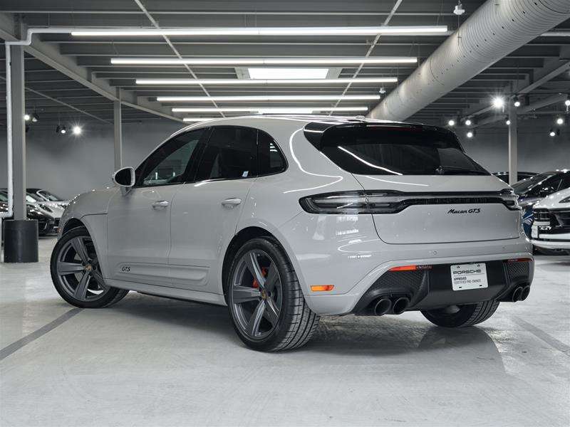 2023 Porsche Macan GTS alt 3