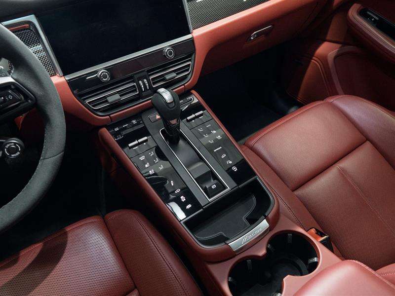 2023 Porsche Macan GTS thumb 31