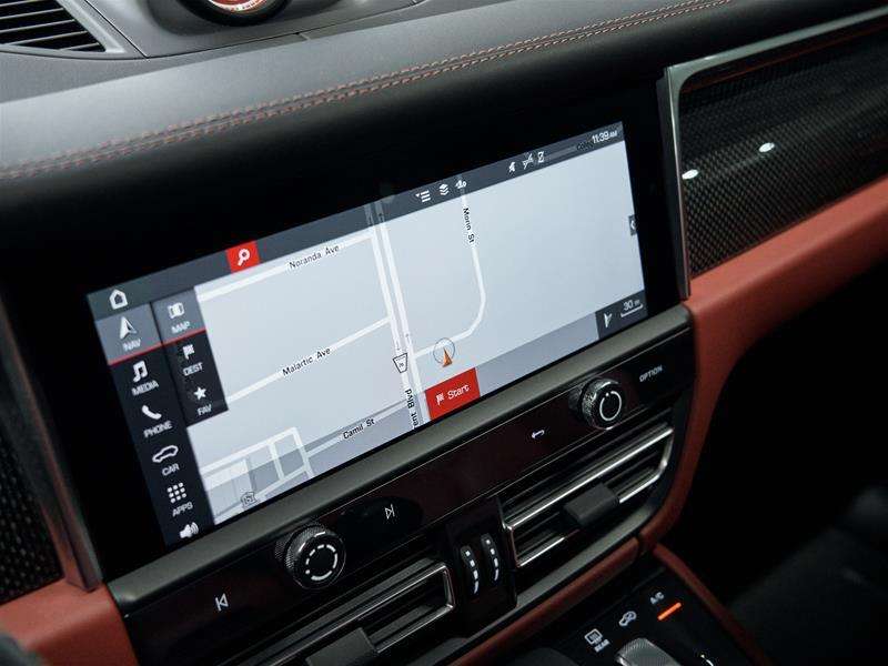 2023 Porsche Macan GTS thumb 34