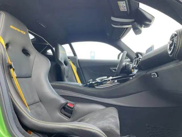 Mercedes-Benz Amg GT view 4
