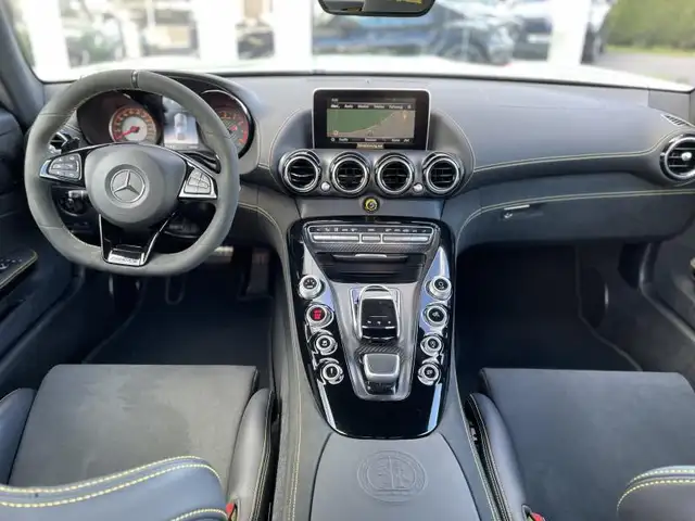 Mercedes-Benz Amg GT view 10