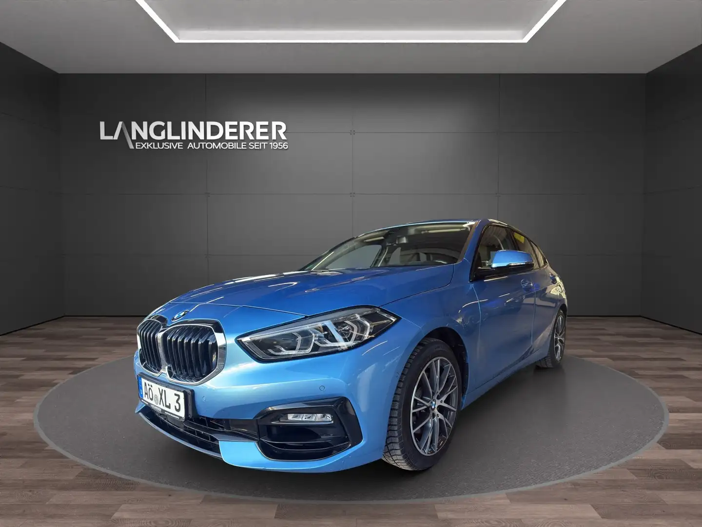 BMW 118 i 5-Türer Sport Line Blau - 1