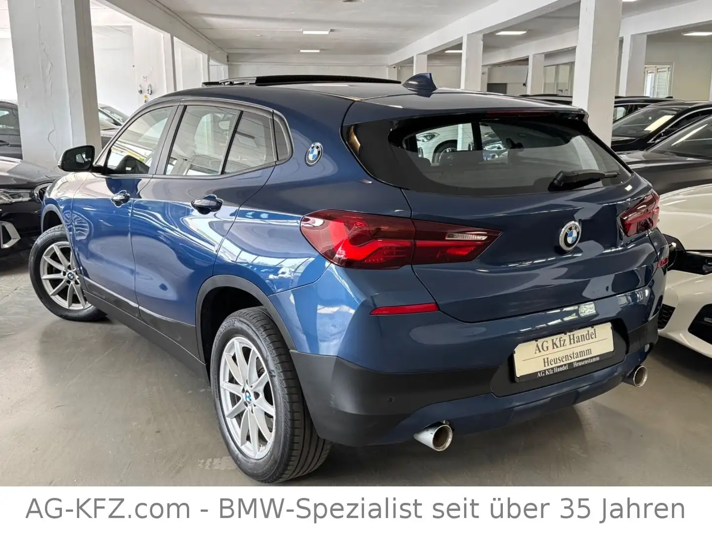 BMW X2 sDrive18d/CAM/PANO/SportSitze/Multi/1.Hand Blau - 2