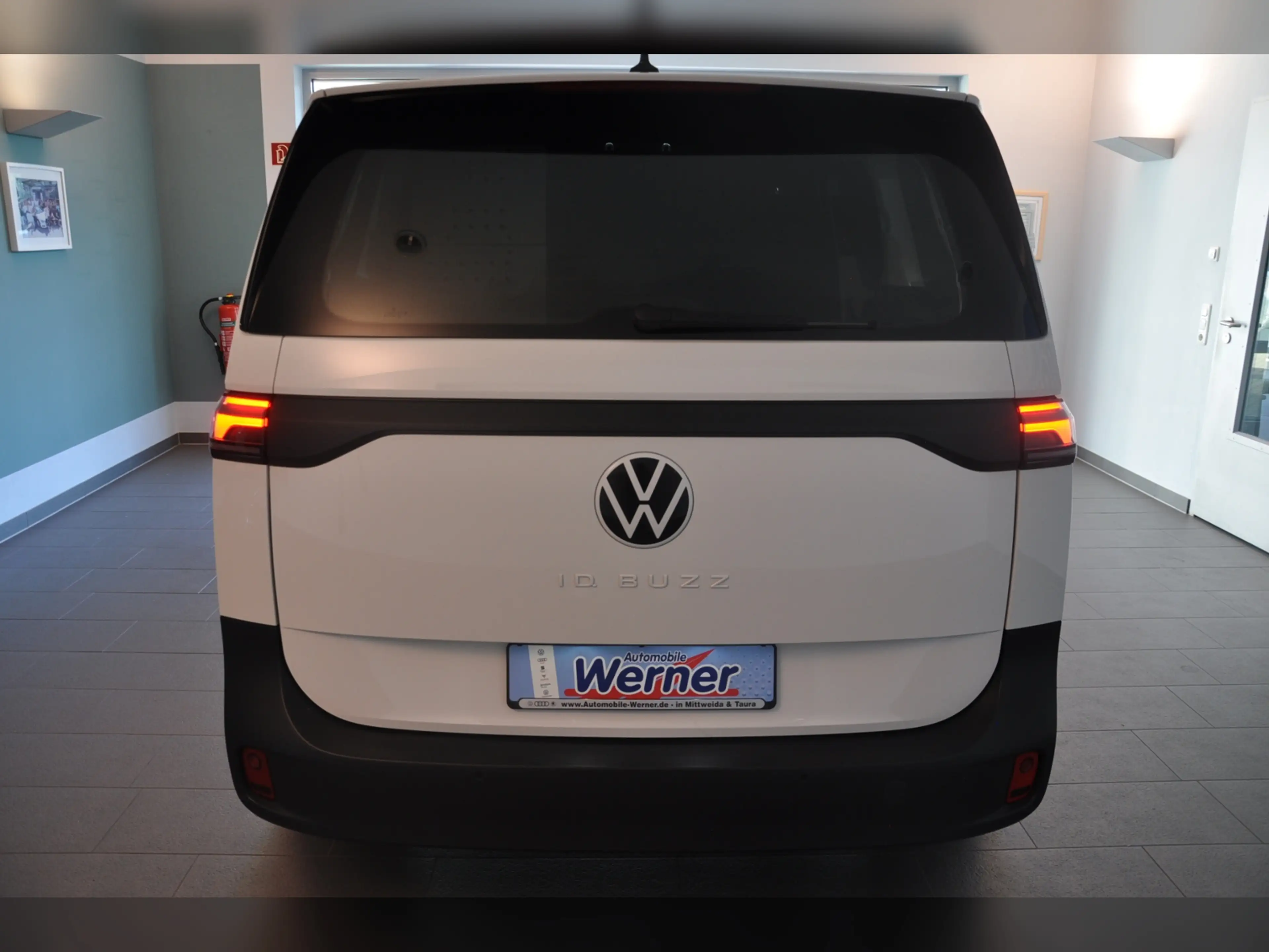 Volkswagen ID. Buzz Cargo 77kWh AHK NaviPro ACC — photo 8