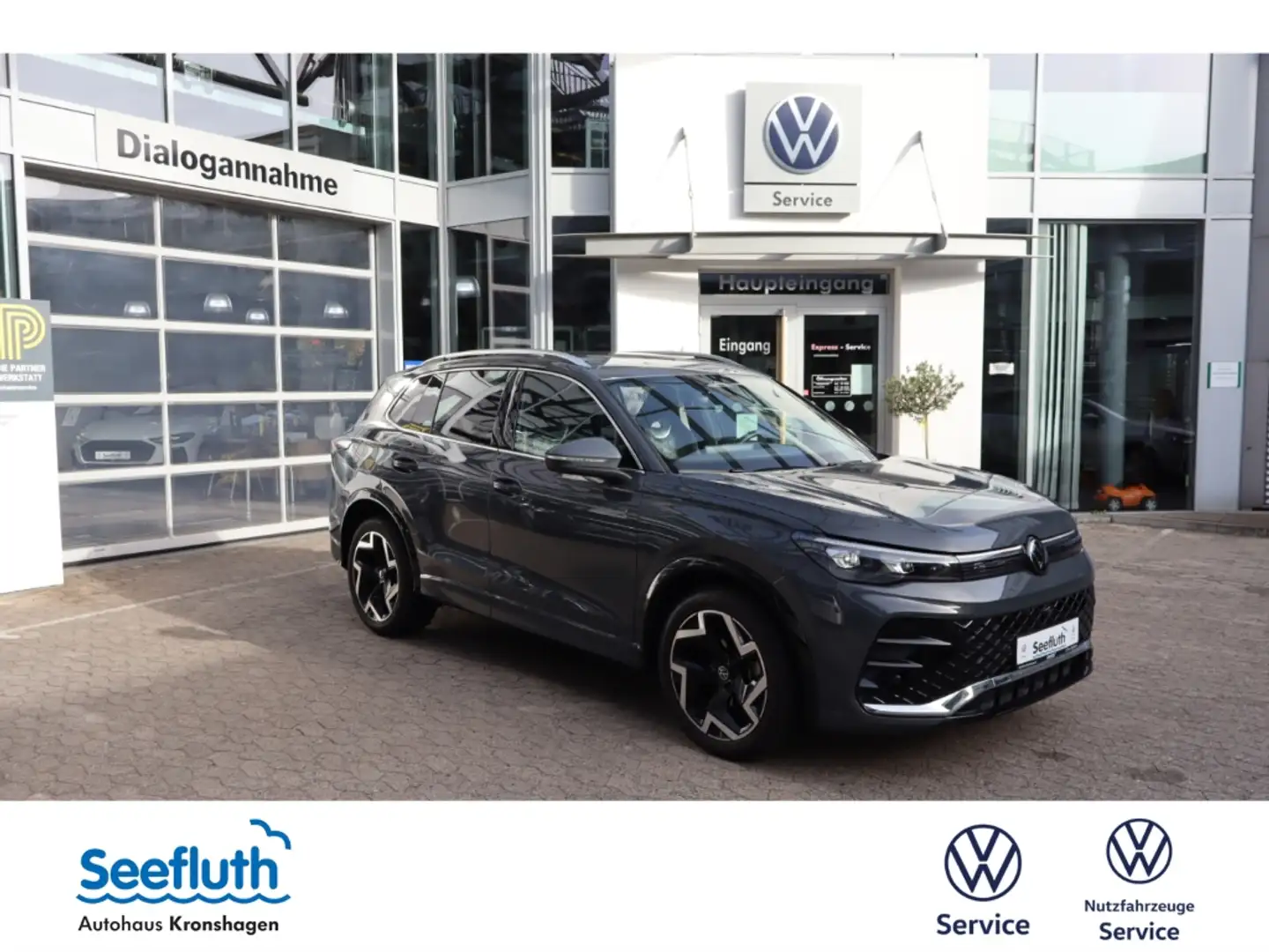 Volkswagen Tiguan 1.5 eTSI DSG R-Line AHK Navi LED Matrix Ergo Grau - 1