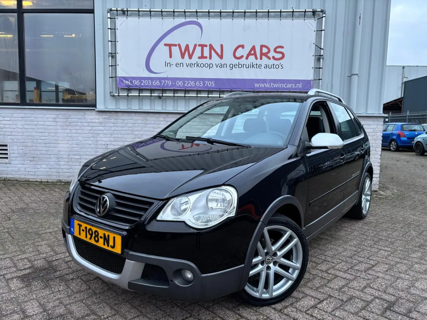 Volkswagen Polo Cross 1.4-16V Comfortline 5drs Airco Schwarz - 2