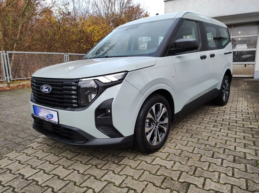 Ford Tourneo Courier 2025 из Европы — купить под ключ