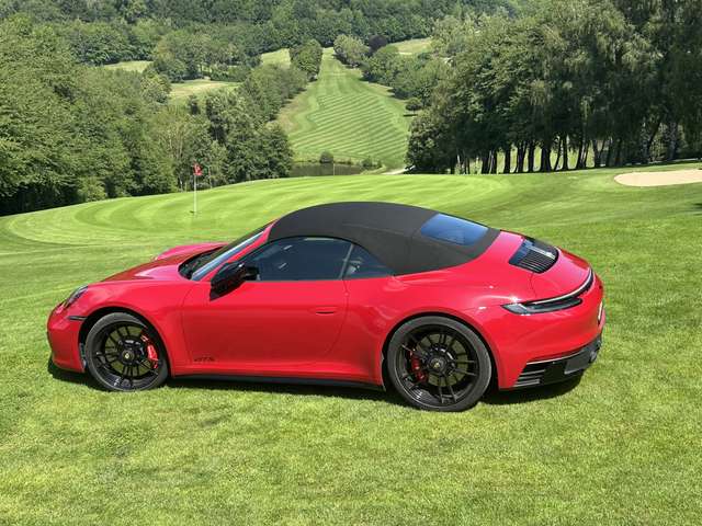 Porsche 992 Carrera Cabrio 4 GTS PDK