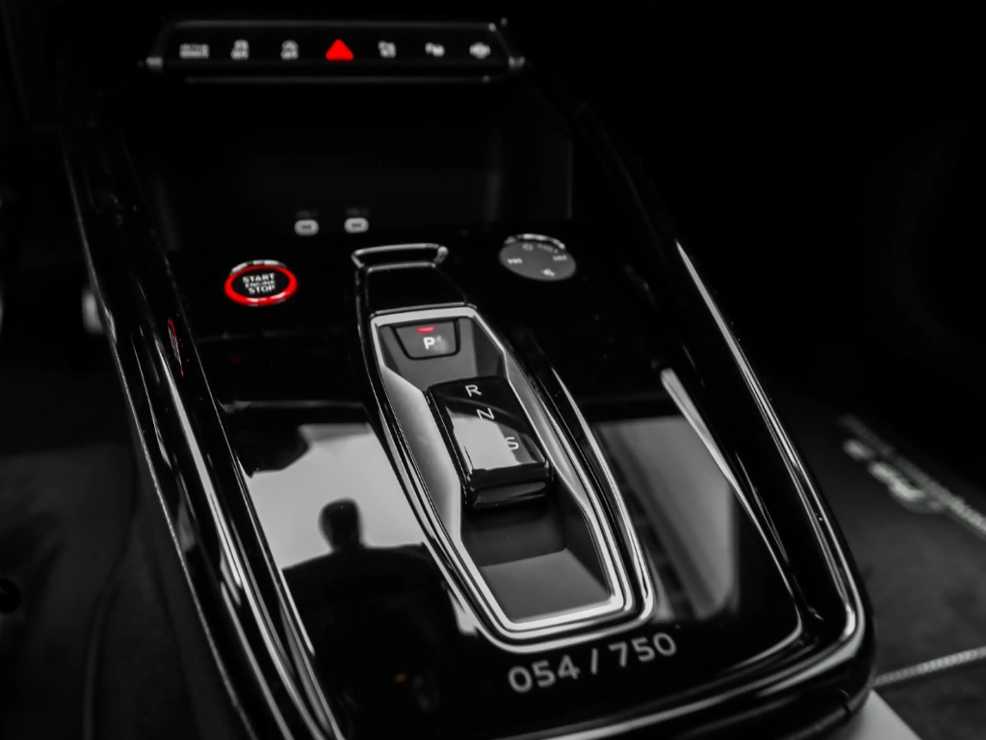 Audi RS3 TFSI Sportback competition limited grün — photo 11